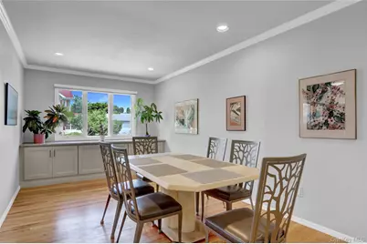 23 Lillian Lane, Plainview, NY 11803 - Photo 9