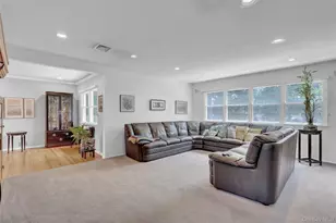 23 Lillian Ln, Plainview, NY 11803 - Photo 13