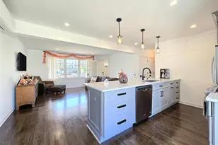 3067 Xavier Ct, Oceanside, NY 11572 - Photo 7