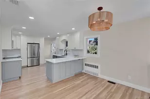 19 Millford Dr, Locust Valley, NY 11560 - Photo 9