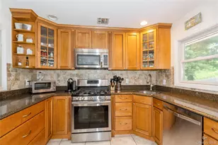 77 Abbott Dr, Huntington, NY 11743 - Photo 9