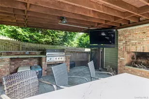 77 Abbott Dr, Huntington, NY 11743 - Photo 23