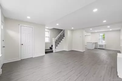 36 N Perkins Avenue, Elmsford, NY 10523 - Photo 9