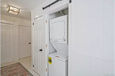 138 W Tiana Road, Hampton Bays, NY 11946 - Photo 15