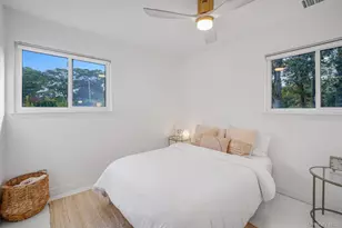 138 W Tiana Rd, Hampton Bays, NY 11946 - Photo 11