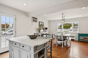 15 Palm St, Lindenhurst, NY 11757 - Photo 7