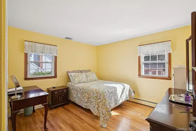 94 Mobrey Lane, Smithtown, NY 11787 - Photo 25