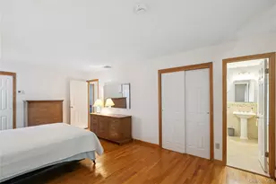 94 Mobrey Ln, Smithtown, NY 11787 - Photo 23