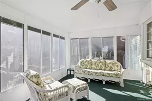 94 Mobrey Ln, Smithtown, NY 11787 - Photo 37