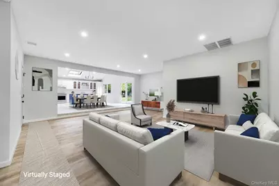 11 Wildwood Road, Ridge, NY 11961 - Photo 3