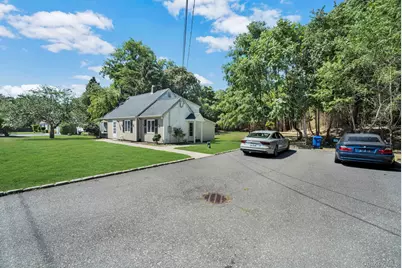 26 Lindner, Smithtown, NY 11787 - Photo 1