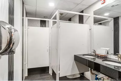 4 Main Street, Kings Park, NY 11754 - Photo 19