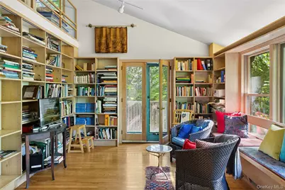 3700 Haywaters Road, Cutchogue, NY 11935 - Photo 9