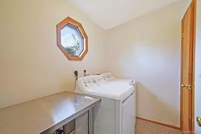 430 14th Street, West Babylon, NY 11704 - Photo 35