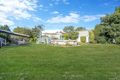 430 14th Street, West Babylon, NY 11704 - Photo 11