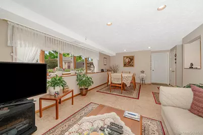 349 Lido Parkway, Lindenhurst, NY 11757 - Photo 15