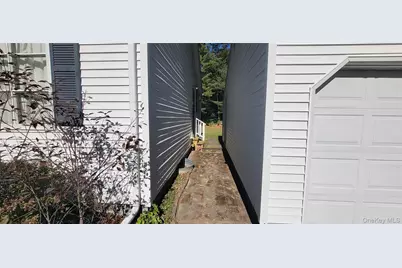 22 Washington Avenue, Highland, NY 12528 - Photo 41