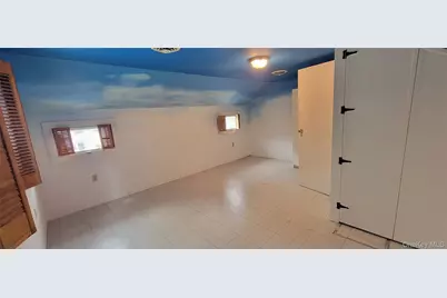 22 Washington Avenue, Highland, NY 12528 - Photo 31