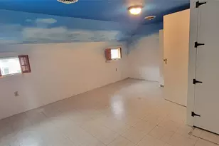 22 Washington Ave, Highland, NY 12528 - Photo 31