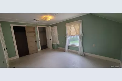 22 Washington Avenue, Highland, NY 12528 - Photo 35