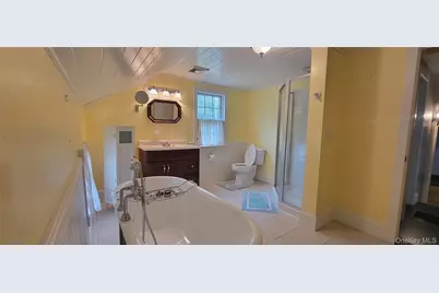 22 Washington Avenue, Highland, NY 12528 - Photo 37