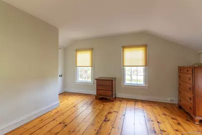 19450 Main Road, Mattituck, NY 11952 - Photo 13