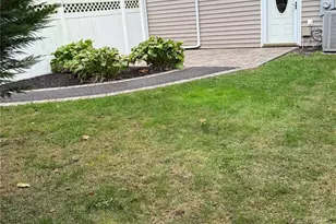 38 Chelsea Dr, Mount Sinai, NY 11766 - Photo 5