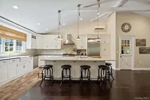 63 Ridge Dr, Plainview, NY 11803 - Photo 7