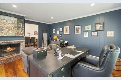 63 Ridge Drive, Plainview, NY 11803 - Photo 19