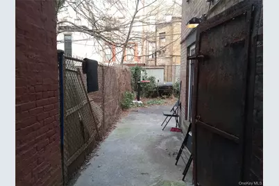 263 Hancock, Brooklyn, NY 11216 - Photo 17