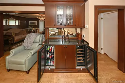 191 Cherry Lane, Airmont, NY 10952 - Photo 15