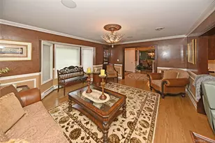 191 Cherry Ln, Airmont, NY 10952 - Photo 11