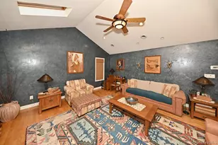 191 Cherry Ln, Airmont, NY 10952 - Photo 17