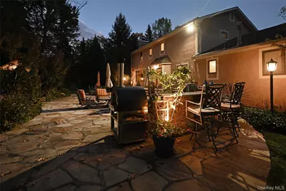 191 Cherry Lane, Airmont, NY 10952 - Photo 39