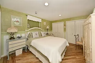 191 Cherry Ln, Airmont, NY 10952 - Photo 29