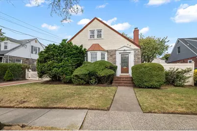 1067 Atlantic Avenue, Baldwin, NY 11510 - Photo 1