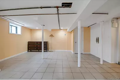 1067 Atlantic Avenue, Baldwin, NY 11510 - Photo 17