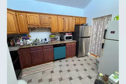 143-27 Roosevelt Avenue, Flushing, NY 11354 - Photo 23