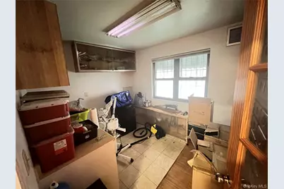 143-27 Roosevelt Avenue, Flushing, NY 11354 - Photo 9