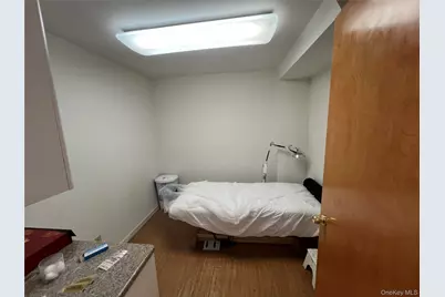 143-27 Roosevelt Avenue, Flushing, NY 11354 - Photo 5