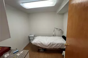 143-27 Roosevelt Ave, Flushing, NY 11354 - Photo 5