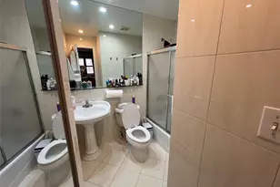 143-27 Roosevelt Ave, Flushing, NY 11354 - Photo 19