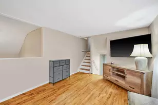 23 Holiday Park Dr, Centereach, NY 11720 - Photo 7