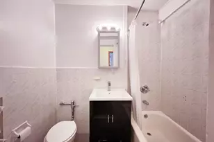 152-72 Melbourne Ave, Flushing, NY 11367 - Photo 11