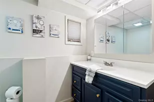 1 West End Ave, Brentwood, NY 11717 - Photo 21