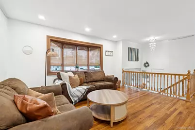 1 W End Avenue, Brentwood, NY 11717 - Photo 5