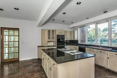 21 Overbrooke Lane, Upper Brookville, NY 11545 - Photo 13