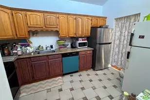 143-27 Roosevelt Ave, Flushing, NY 11354 - Photo 23