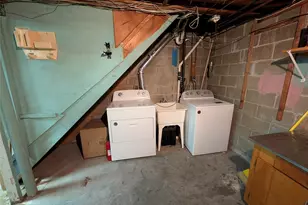 57 Hiawatha Dr, Brightwaters, NY 11718 - Photo 21