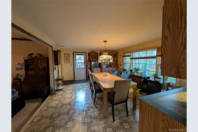 57 Hiawatha Drive, Brightwaters, NY 11718 - Photo 9